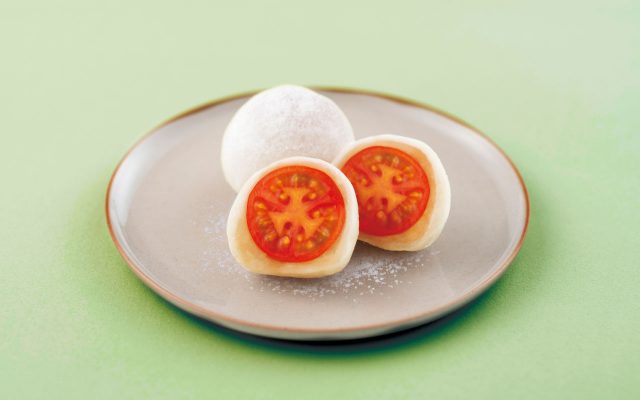 春から初夏の如水庵を彩る「塩トマト大福」
